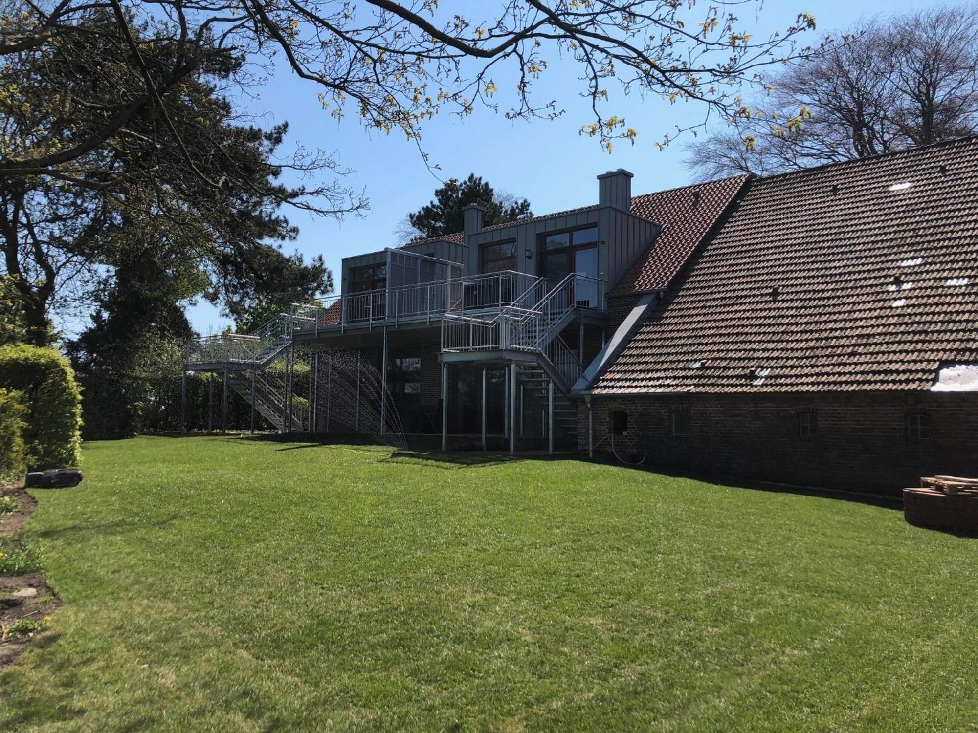 Traumkrone Ferienwohnungen - Abendrot Schortens Exterior foto